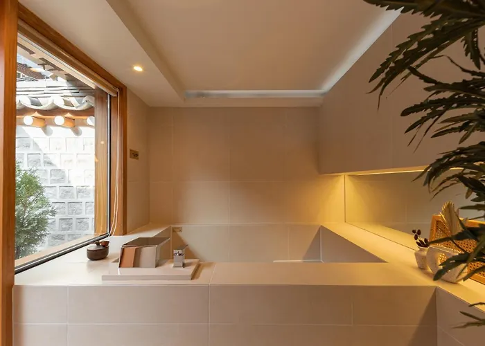 Mirror Courtyard
