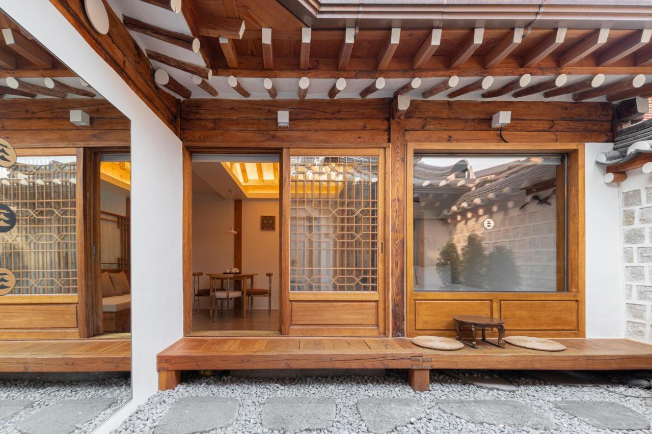 Mirror Courtyard